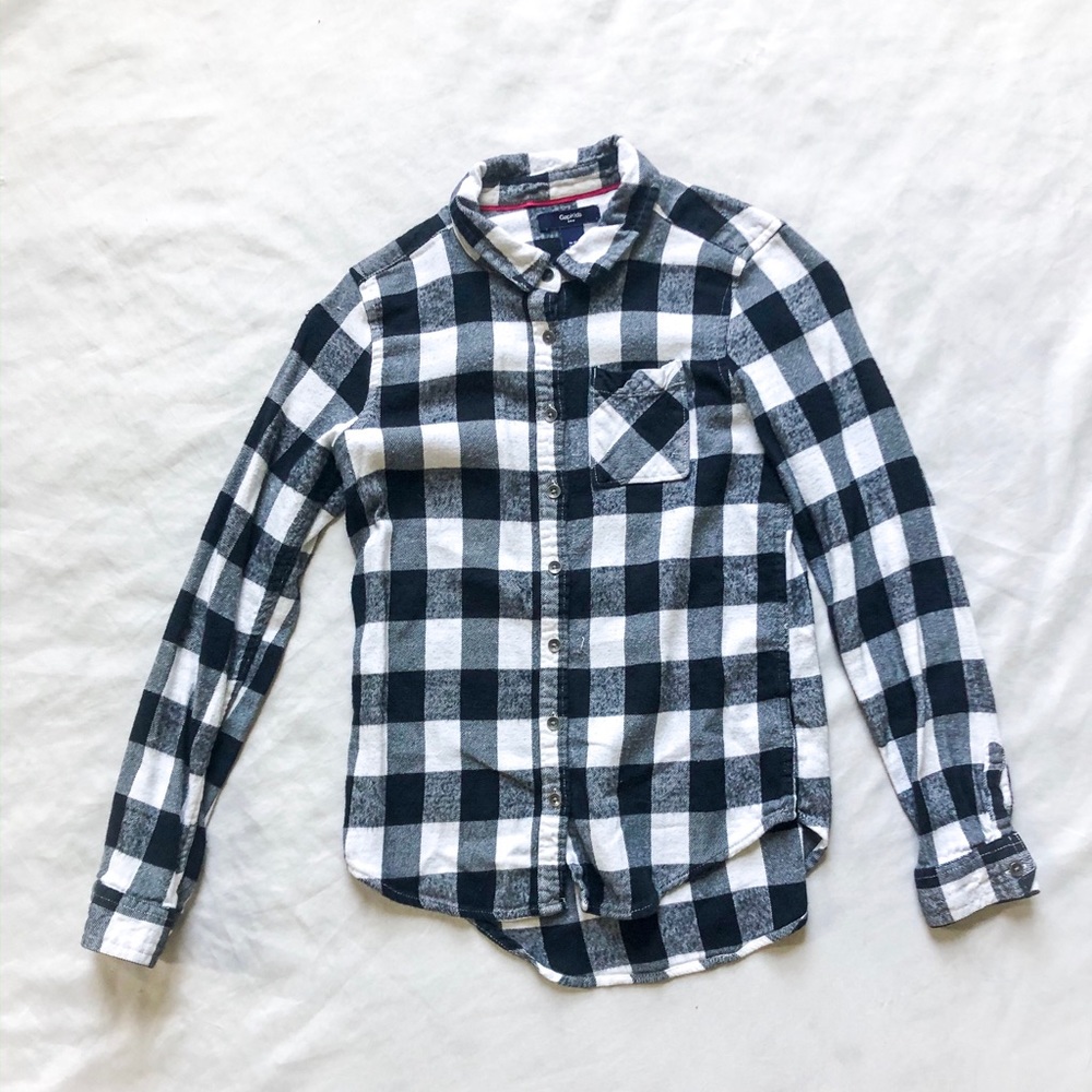 3/$13🌵Gap flannel button up
